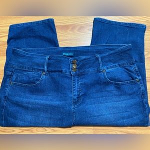 Blue Spice Medium Wash Denim Capris